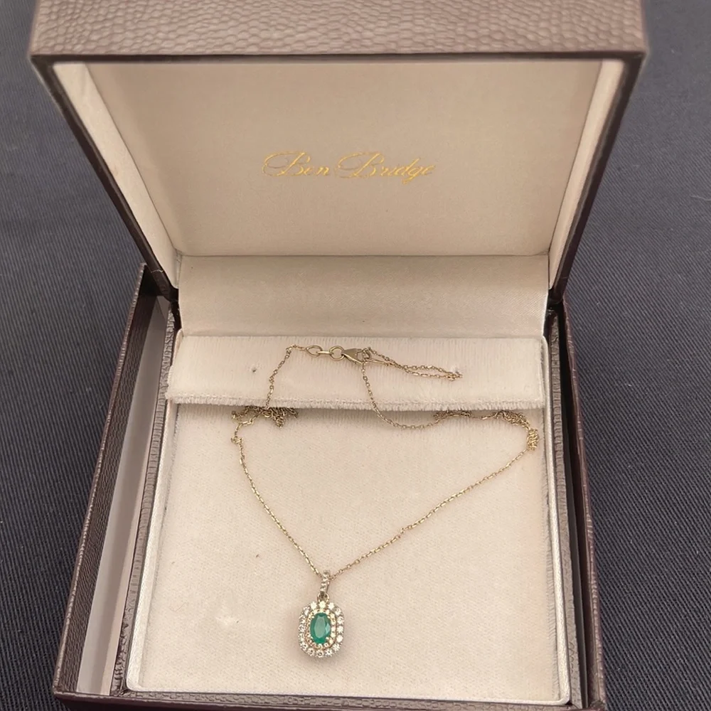 Diamond/Gemstone pendant OVL EMRL double HALO Dia 0.45 CTTW I1 HJ 14K 2TONE - Picture 3 of 8